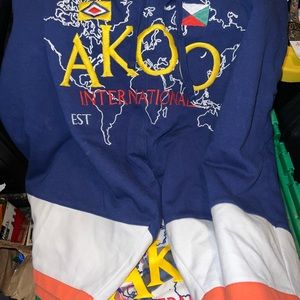 AKOO shorts